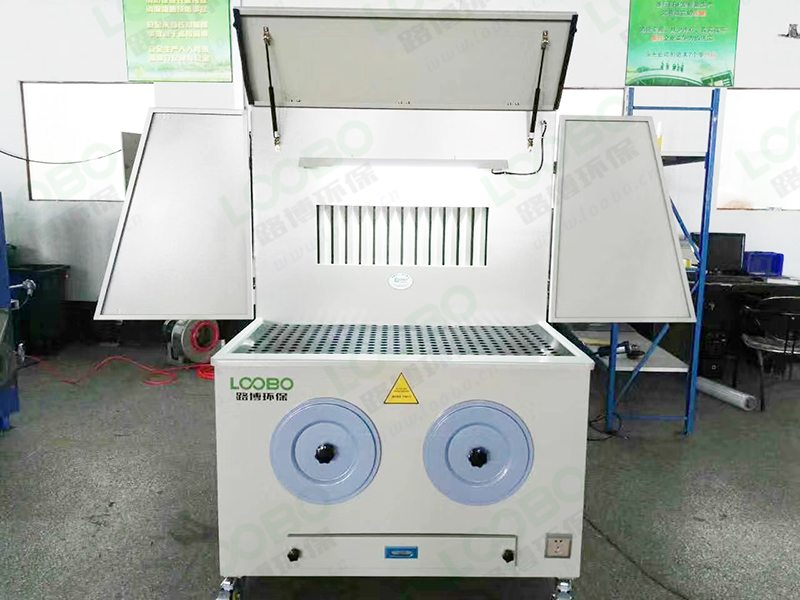 打磨工作臺有效處理打磨、拋光、切割煙塵 (2).jpg