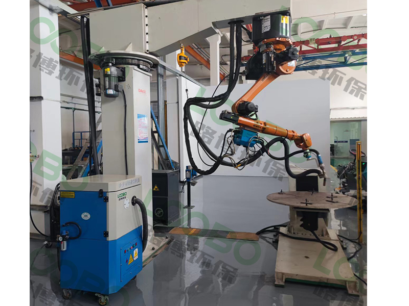 精準(zhǔn)除塵，機(jī)器人焊接除塵設(shè)備讓呼吸更安心