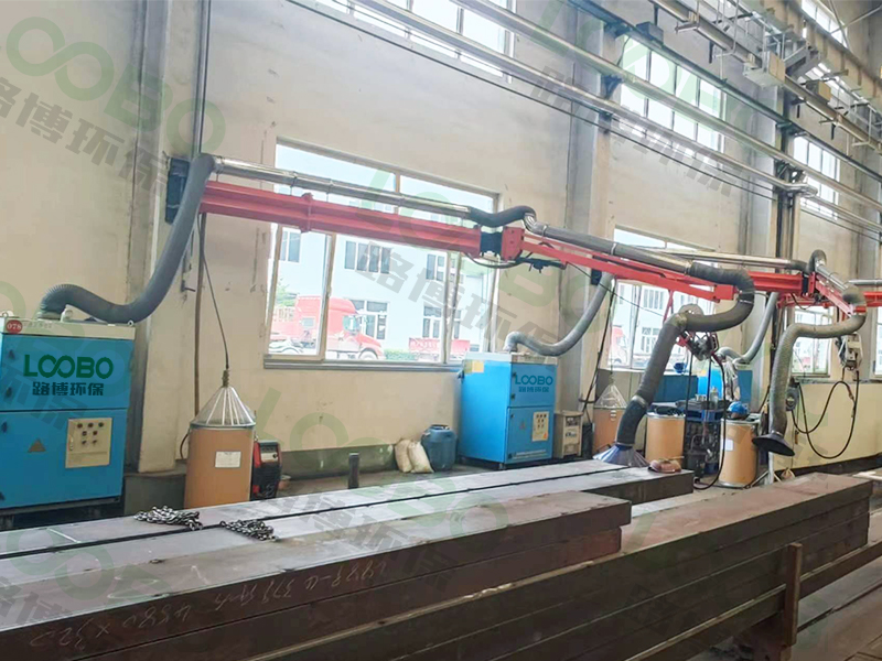 萬向吸氣臂360°全方位應(yīng)對，焊煙捕捉難題