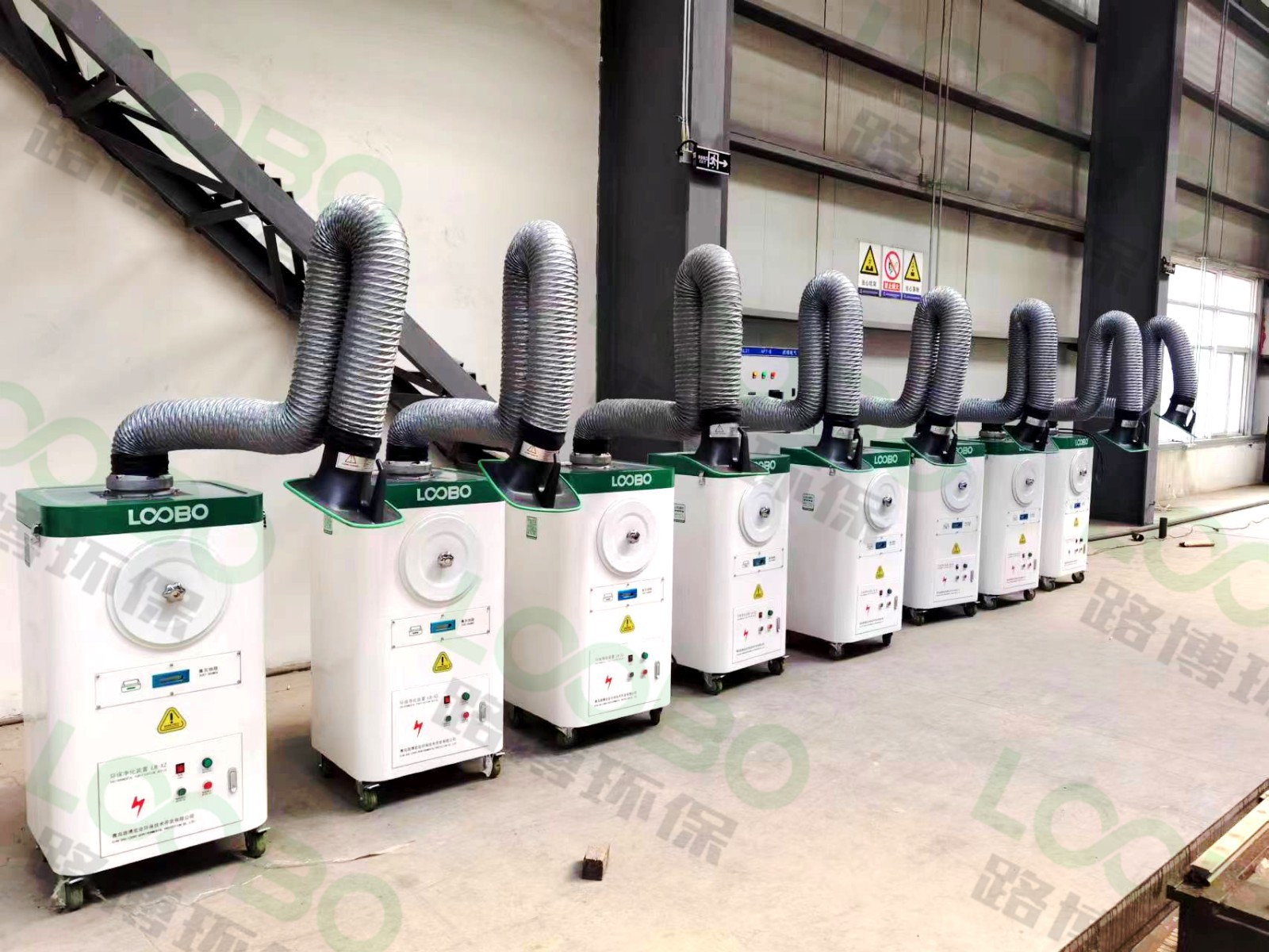 焊點(diǎn)在哪，凈化到哪”——移動(dòng)式焊煙凈化器的的實(shí)戰(zhàn)優(yōu)勢(shì)